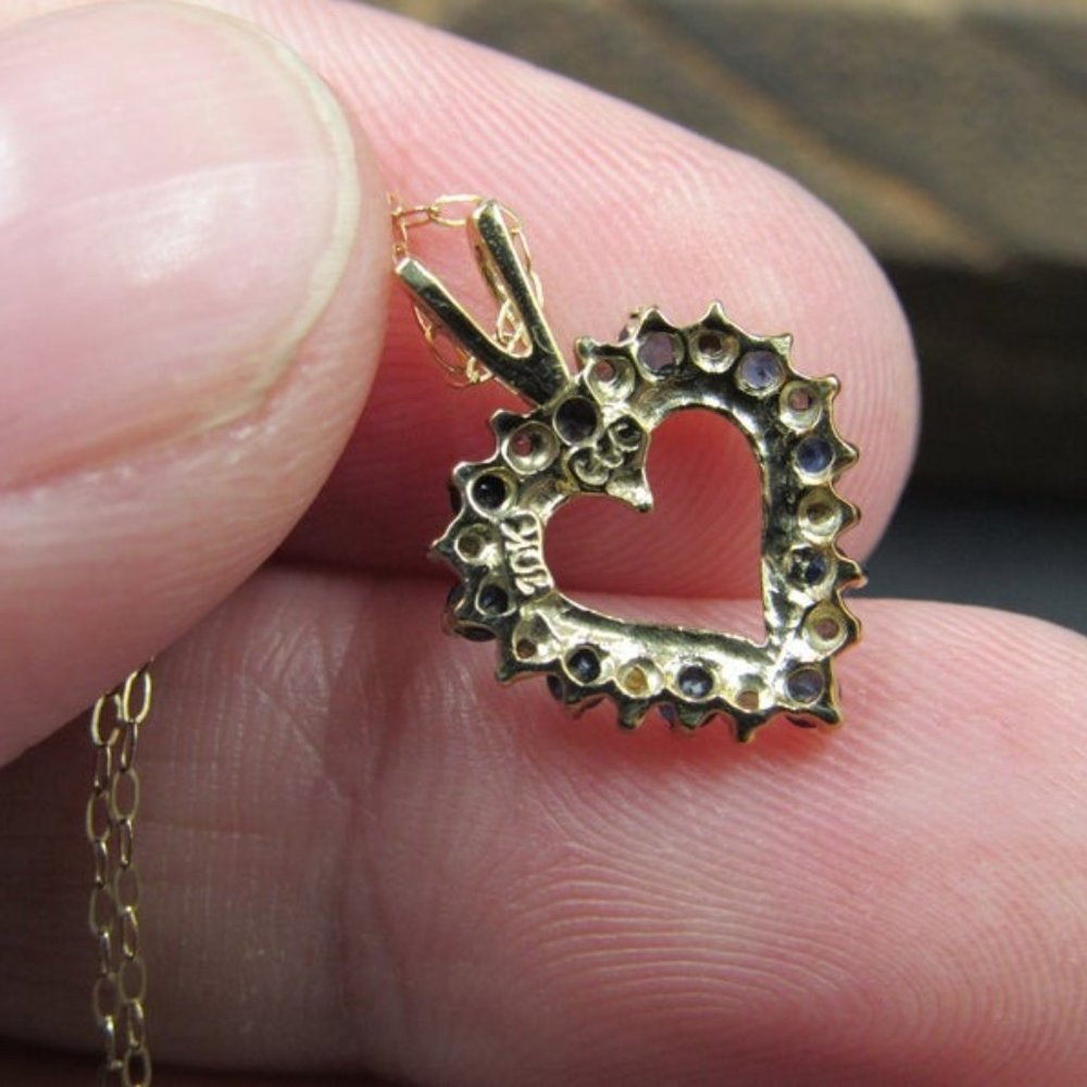 18" 10K Gold Heart Blue Topaz & Diamond Necklace - Picture 3 of 6